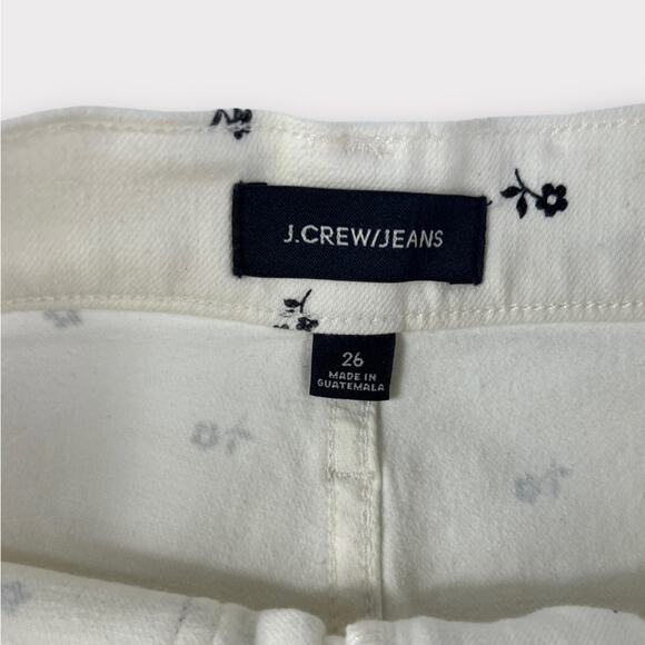 J.Crew Straight-Leg Crop Jean in White Ditsy Floral Size 26 - Picture 3 of 10